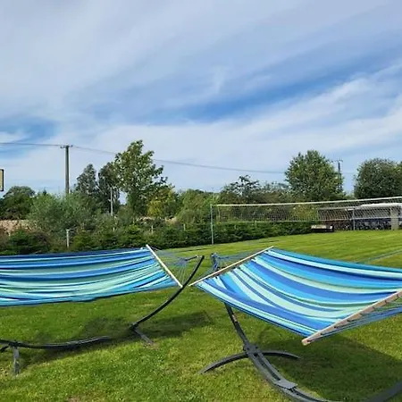 Comfortable Premium Class Apartment, Shared Swimming Pool, Apartament Gąski