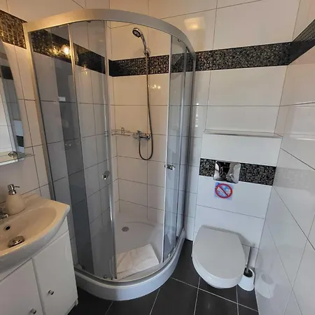 Comfortable Premium Class Apartment, Shared Swimming Pool, *