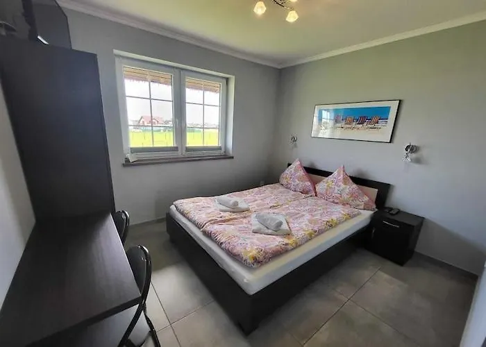 Comfortable Premium Class Apartment, Shared Swimming Pool, Appartement *