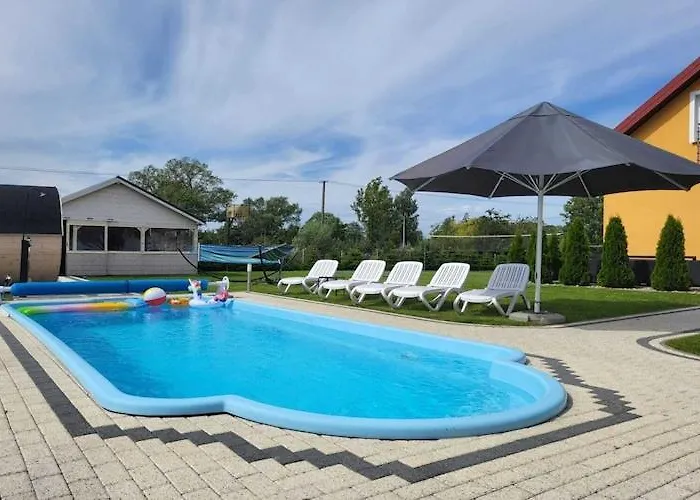 Comfortable Premium Class Apartment, Shared Swimming Pool, Appartement Gąski